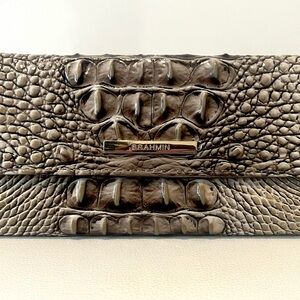Brahmin Timeless Taupe Ombré Melbourne Embossed Women's Wallet